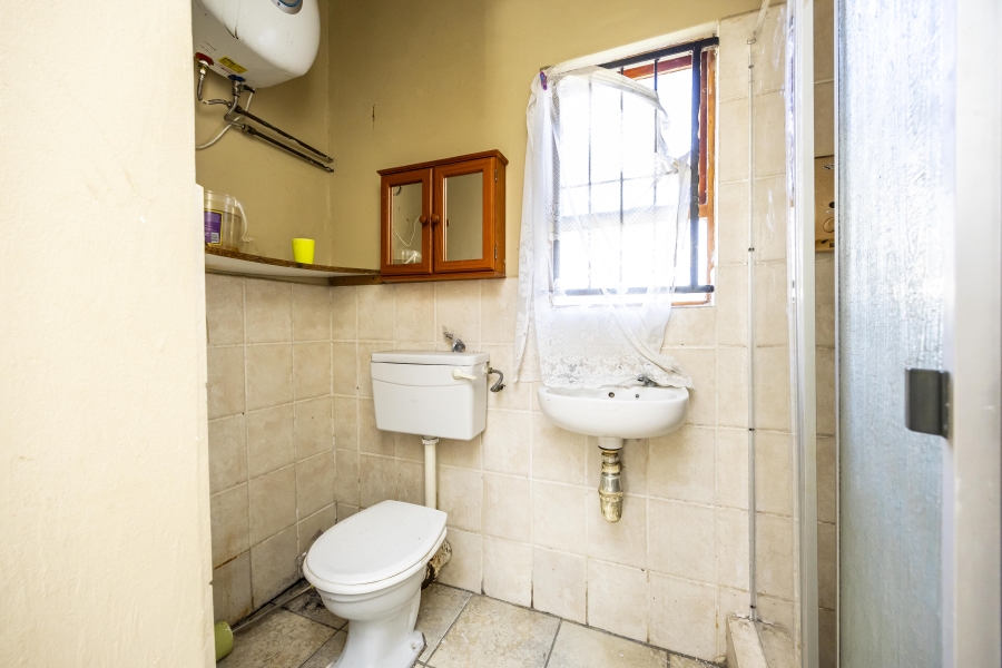 4 Bedroom Property for Sale in Cambridge West Eastern Cape